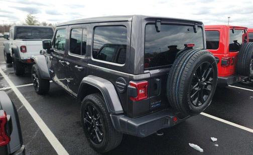 2025 Jeep Wrangler 4xe Sahara
