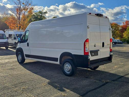 2025 RAM ProMaster 2500 Tradesman