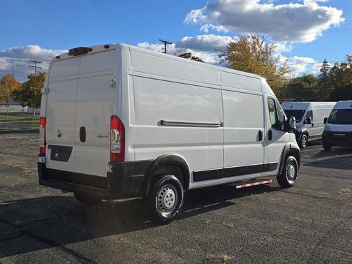 2025 RAM ProMaster 2500 Tradesman