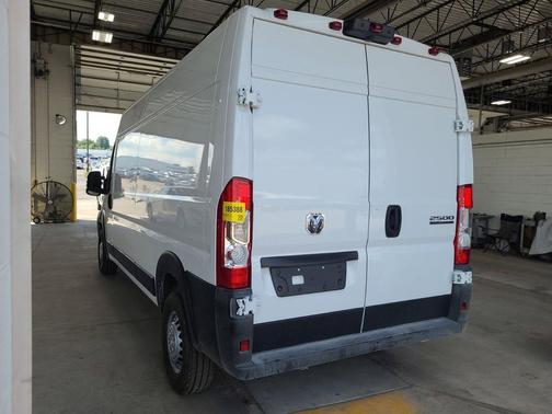 2025 RAM ProMaster 2500 Tradesman