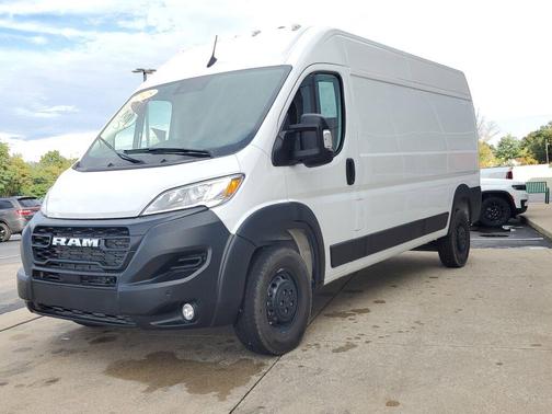 2025 RAM ProMaster 2500 Tradesman