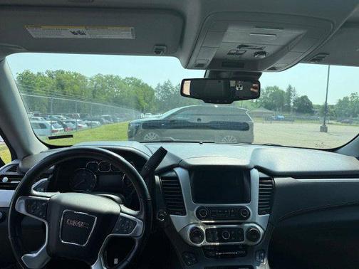 2020 GMC Yukon SLT