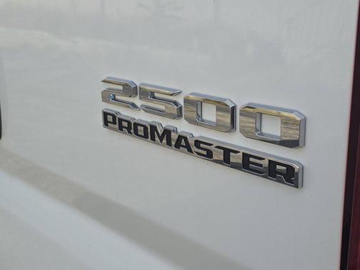 2025 RAM ProMaster 2500 Tradesman
