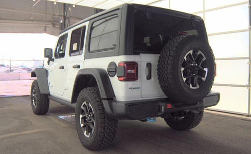 Bright White Clearcoat 2025 Jeep Wrangler 4xe Rubicon