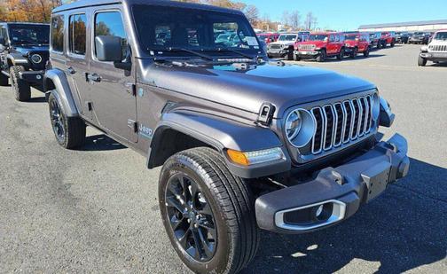 2025 Jeep Wrangler 4xe Sahara