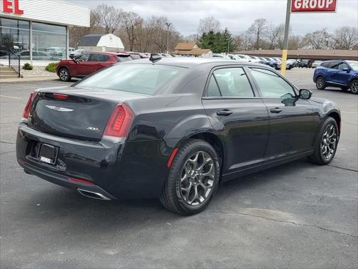 2016 Chrysler 300 S