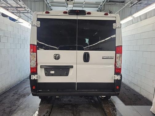 Bright White Clearcoat 2025 RAM ProMaster 2500 Tradesman
