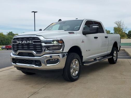 2025 RAM 2500 Big Horn Crew Cab 4x4 6'4' Box