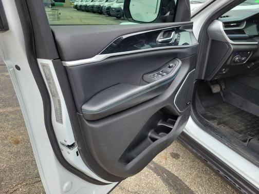 Bright White Clearcoat 2022 Jeep Grand Cherokee 4xe Trailhawk
