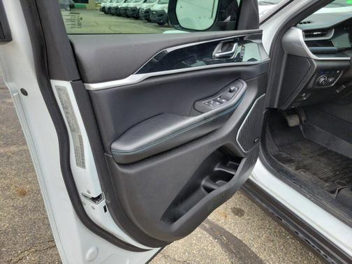 Bright White Clearcoat 2022 Jeep Grand Cherokee 4xe Trailhawk