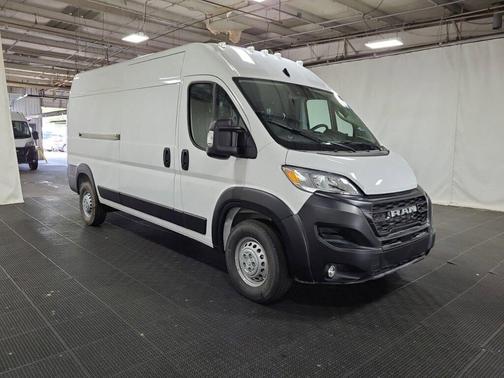 2025 RAM ProMaster 2500 Tradesman
