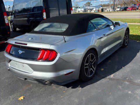 2022 Ford Mustang EcoBoost