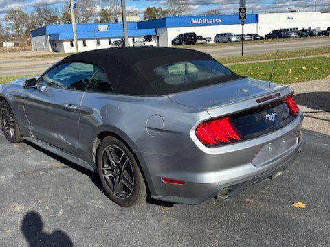 2022 Ford Mustang EcoBoost