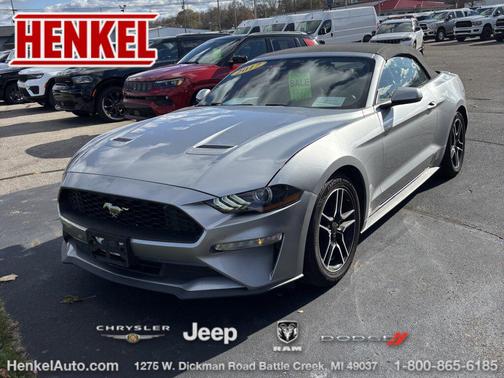 2022 Ford Mustang EcoBoost