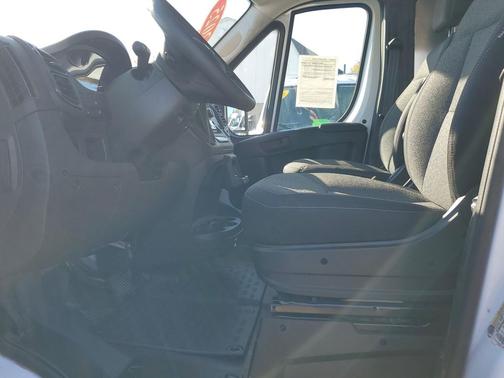 2025 RAM ProMaster 2500 Tradesman