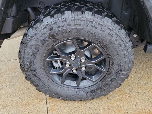 Granite Crystal Metallic Clearcoat 2025 Jeep Wrangler 4xe Willys