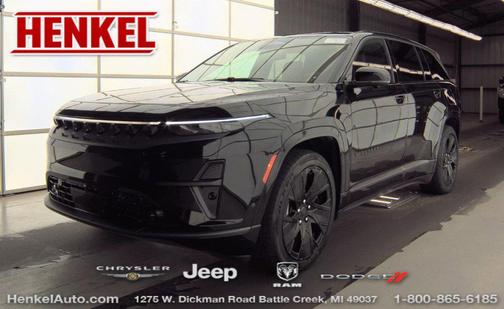 Diamond Black Crystal Pearlcoat 2025 Jeep Wagoneer S Launch Edition