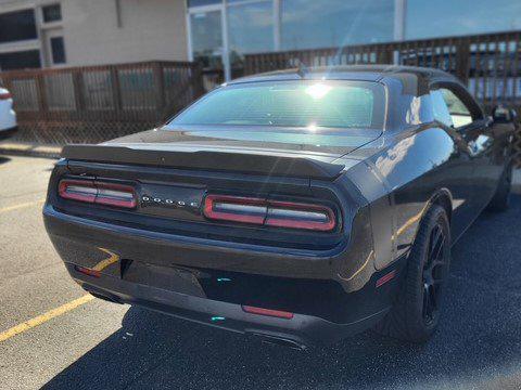 Pitch Black Clearcoat 2015 Dodge Challenger R/T Scat Pack