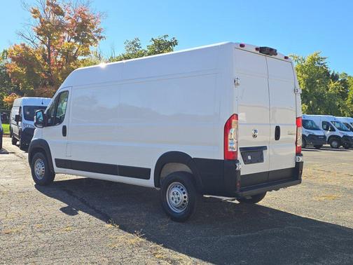 2025 RAM ProMaster 2500 Tradesman
