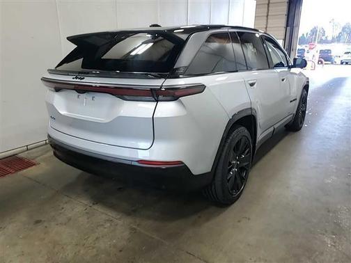 2024 Jeep Wagoneer S Launch Edition