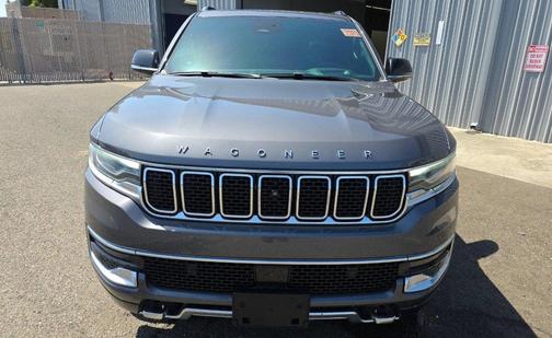 Baltic Gray Metallic Clearcoat 2023 Jeep Wagoneer L Series III 4x4