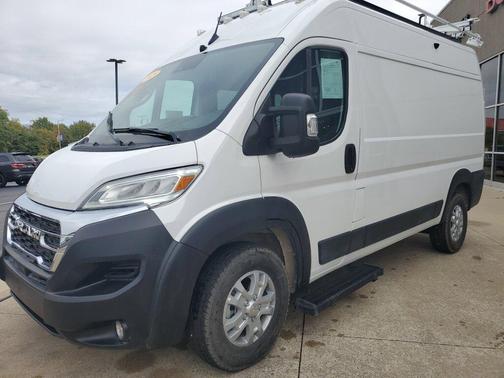 2025 RAM ProMaster 1500 Base