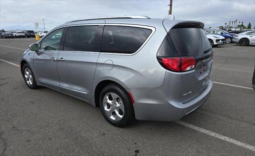 2019 Chrysler Pacifica Hybrid Touring L