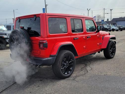 Firecracker Red Clearcoat 2025 Jeep Wrangler 4xe Sahara