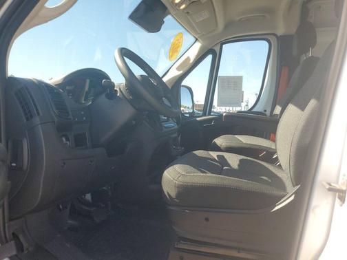 2025 RAM ProMaster 2500 Tradesman
