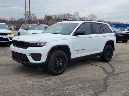 2024 Jeep Grand Cherokee Altitude