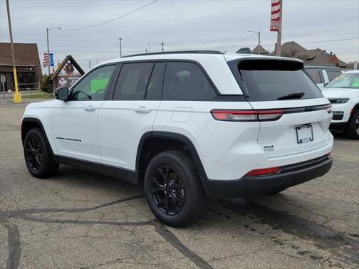2024 Jeep Grand Cherokee Altitude