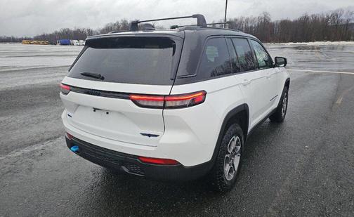 2023 Jeep Grand Cherokee 4xe Trailhawk