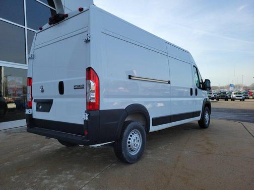 2025 RAM ProMaster 2500 Tradesman