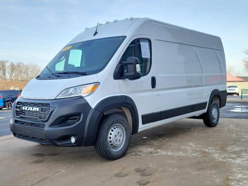 2025 RAM ProMaster 2500 Tradesman