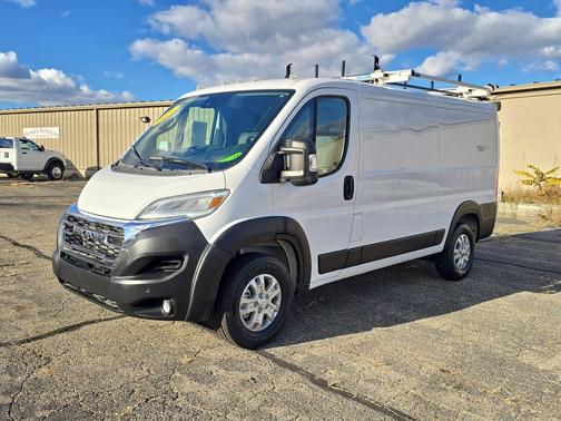 2025 RAM ProMaster 2500 Base