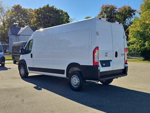 2025 RAM ProMaster 2500 Tradesman