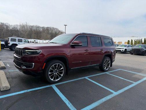 Velvet Red Pearlcoat 2022 Jeep Wagoneer Series III 4x4