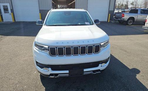 Bright White Clearcoat 2023 Jeep Wagoneer Series II 4x4