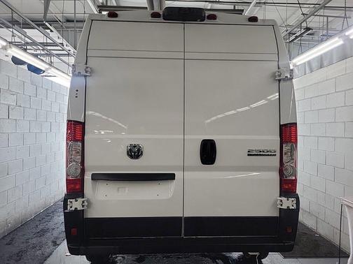 2025 RAM ProMaster 2500 Tradesman