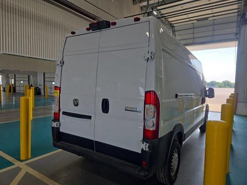 2025 RAM ProMaster 2500 Tradesman