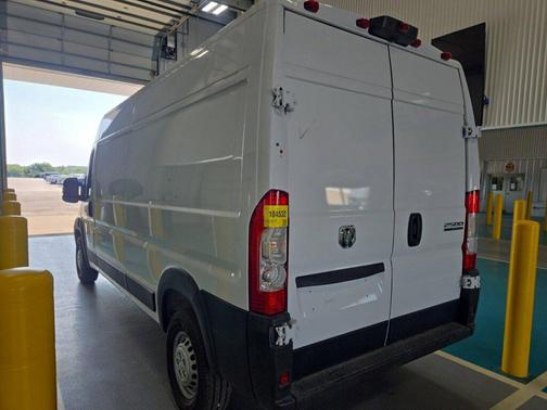 2025 RAM ProMaster 2500 Tradesman