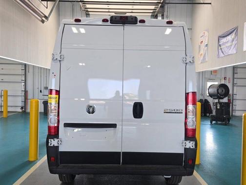 2025 RAM ProMaster 2500 Tradesman