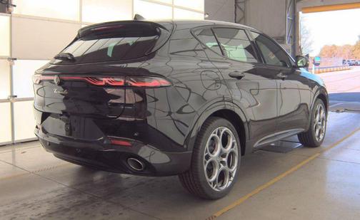 2024 Alfa Romeo Tonale Veloce EAWD