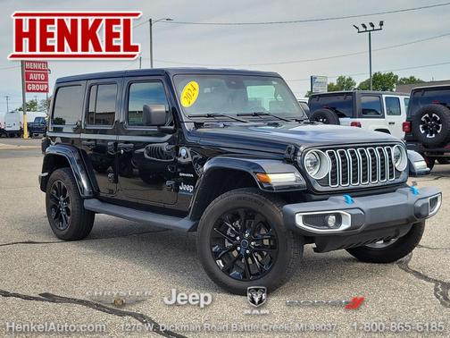 Black Clearcoat 2024 Jeep Wrangler 4xe Sahara