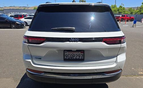 Bright White Clearcoat 2023 Jeep Grand Cherokee 4xe Base