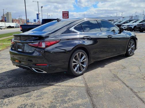 2019 Lexus ES 350 F Sport