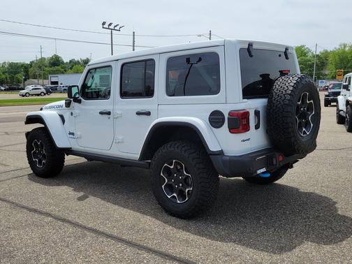 Bright White Clearcoat 2022 Jeep Wrangler Unlimited 4xe Rubicon