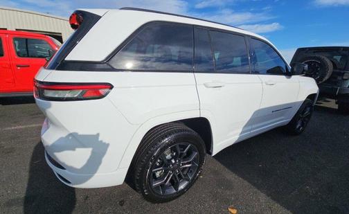 2024 Jeep Grand Cherokee 4xe Anniversary Edition