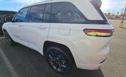 2024 Jeep Grand Cherokee 4xe Anniversary Edition