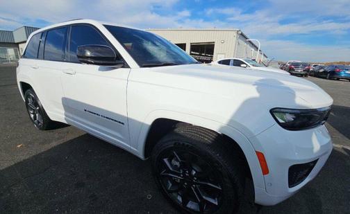 2024 Jeep Grand Cherokee 4xe Anniversary Edition